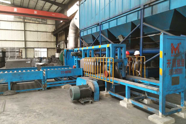 陽極炭塊開槽機的優勢性能及使用注意事項